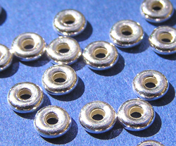  <5.3g/100> sterling silver 3mm x 1.5mm flat donut bead, 1.2mm hole 