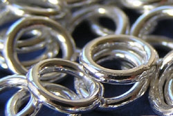  sterling silver 10mm diameter, 17 gauge (approx 1.14mm) closed jump ring 