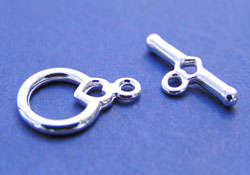  silver plated heart detail toggle clasp with 9.5mm ring and 14mm bar (pp10) 