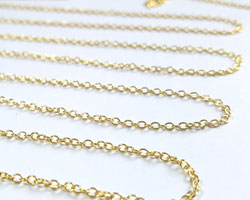  cm's - SOLD IN METRIC LENGTHS - vermeil loose oval link chain -  links are 1.4mm long x 1mm high - 18 links per inch takes a 0.64mm ring [vermeil is gold plated sterling silver] 