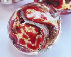  venetian murano marbled red and ivory glass with 24k gold and aventurina 15mm disc bead *** QUANTITY IN STOCK = 24*** 