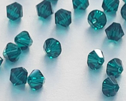  ** SERINITY CRYSTALS ** 5328 emerald 4mm bicone bead, Serinity Crystals are a like-for-like made in Austria Swarovski replacement 