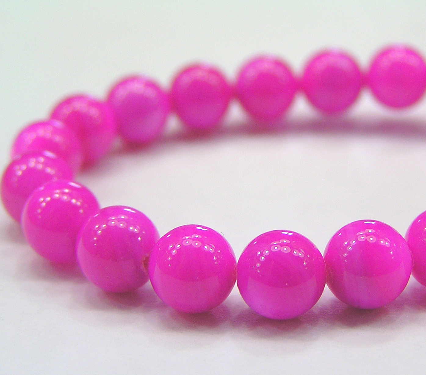  dark pink mother of pearl 6mm round bead 