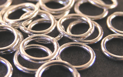  sterling silver 5mm diameter, 19 gauge (approx 0.9mm), closed jump ring 