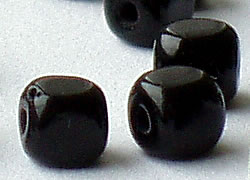  czech jet 3mm glass cube bead (100ps) 