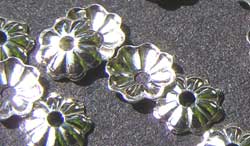  <1.36g/100> sterling silver 3mm very small daisy beadcap, 0.5mm hole 