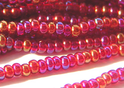 ornela czech glass #11 (11/0) rainbow luster ruby red seed bead - sold per gram (pp25g) 