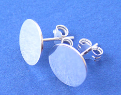  pair sterling silver cabochon flat pad ear posts and studs - pad is 10mm diameter, post is 11mm 