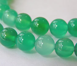  string of green agate 6mm round beads - approx 70 per strand 