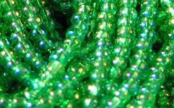  ornela czech glass #11 (11/0) rainbow luster mint green seed bead - sold per gram (pp25g) 