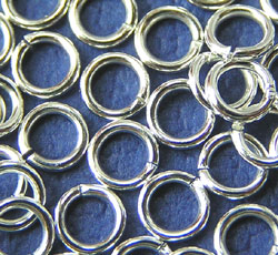  silver plated 4mm open jump rings, wire diameter 0.8mm (pp100) 