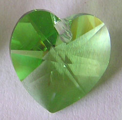  swarovski 6228 10mm peridot heart pendant 