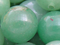  pale green aventurine 10mm round bead 