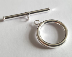  sterling silver 15mm diameter ring with 24mm bar plain toggle clasp 