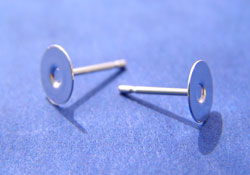  pair silver plated flat pad ear posts (no backs) - pad is 6mm diameter, post is 9mm (pp25prs) 