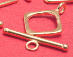  vermeil stamped 925, 10mm square toggle clasp with 17.5mm bar [vermeil is gold plated sterling silver] 