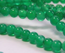  string of green agate 4mm round beads - approx 100 per string 