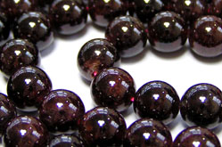  garnet 8mm round beads - sold loose 