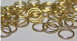  gold fill 7mm diameter, 21 gauge (approx 0.76mm) closed jump ring 