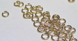  gold fill 4mm diameter, 21 gauge (approx 0.76mm) open jump ring (saw cut) 