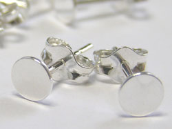  pair sterling silver cabochon flat pad ear posts and studs - pad is 4.2mm diameter, post is 11.5mm 
