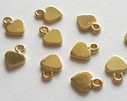  <14.95g/100> vermeil, 7mm x 5mm x 0.75mm heart tag, ring at top has 1mm hole [vermeil is gold plated sterling silver] 