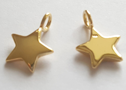  vermeil, stamped 925, 15mm x 10.4mm puffed star charm, attached loop has 2.9mm internal diameter, very pretty & versatile [vermeil is gold plated sterling silver] 