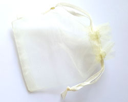  small pale lemon yellow organza 100mm x 75mm drawstring jewellery gift pouch / bag  