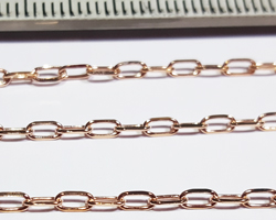  cm's - SOLD IN METRIC LENGTHS - ROSE VERMEIL loose oval link 4.1mm x 2mm chain - 8 links per inch, 4.8g per meter [vermeil is gold plated sterling silver] 