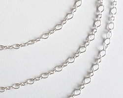  cm's - SOLD IN METRIC LENGTHS - sterling silver loose 3+1 figaro chain - larger chain links are 2.5mm - chain weighs ~3.15g per meter, large links easily accept a 1mm ring/wire 