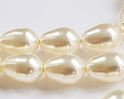  swarovski 5821 cream 11.5mm x 8mm drop pearl bead *VERY RARE* 