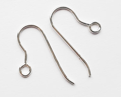  pair(s) of sterling silver, stamped 925, plain earwires with open ring, wire diameter is 0.7mm, total length 19mm 